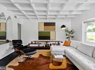 8103 Hull Dr, Wyndmoor, PA 19038