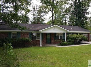 460 Camellia Dr, Pembroke, GA 31321