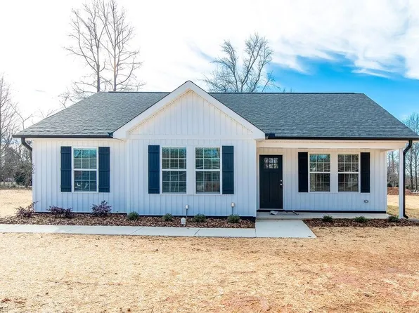 505 Kaye St, Archdale, NC 27263