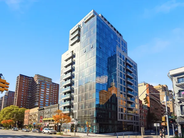 300 West 30th Street image 11 of 11