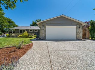 802 Candlewood Dr, Cupertino, CA