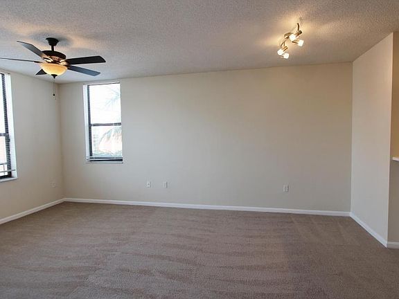 5th image of 630 S Sapodilla Ave APT 333