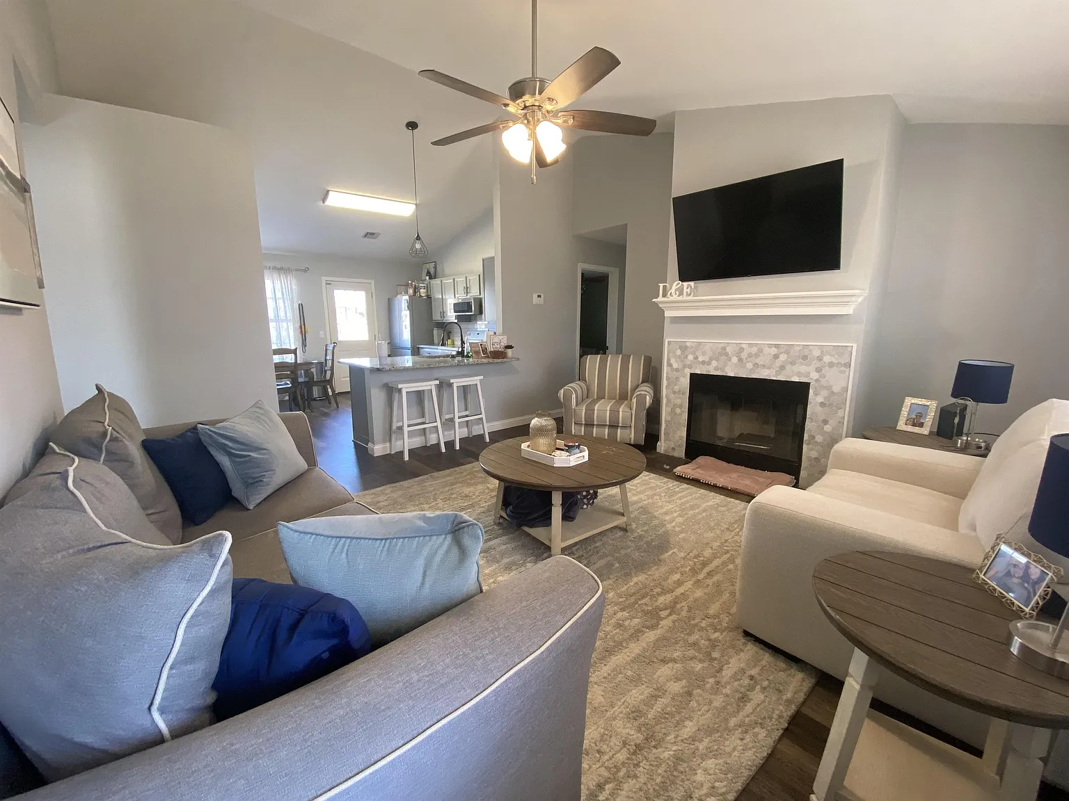 Windermere N Dr- 909 - 1 — Photo 4