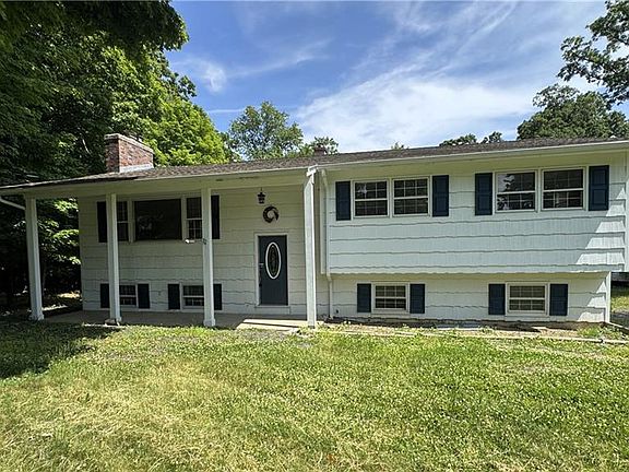 2nd image of 296 Greeves Rd