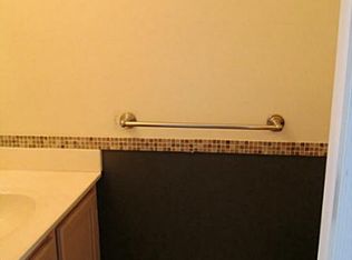 815 John Rolfe Dr, Smithfield, VA 23430