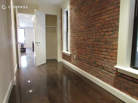 Rented by Compass | media 18