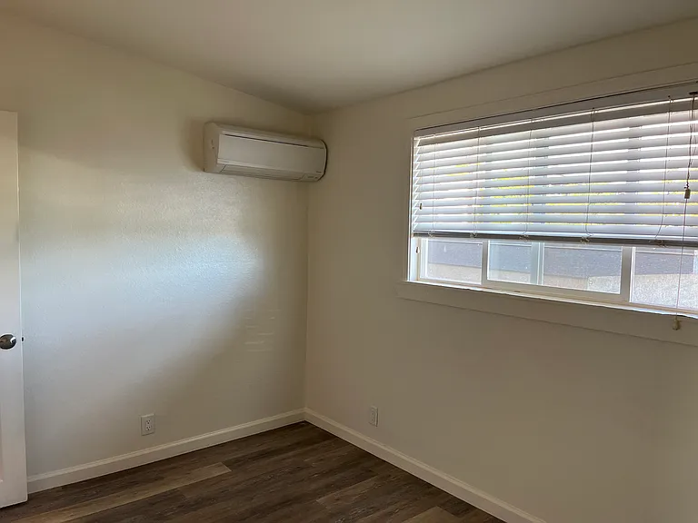92-562 Akaula St #A — Photo 2