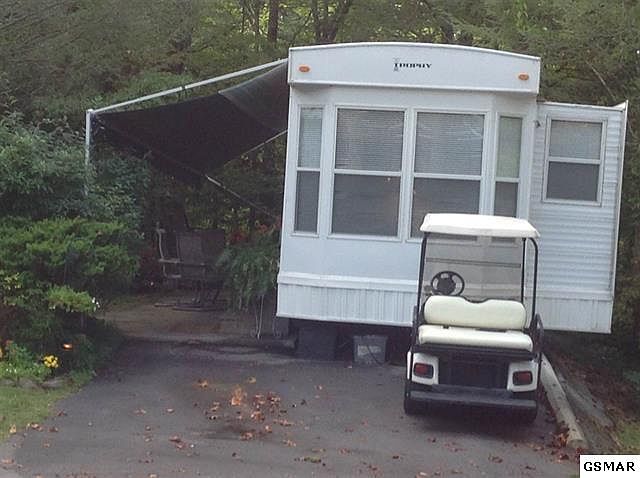 1st image of 4223 E Parkway Unit 34