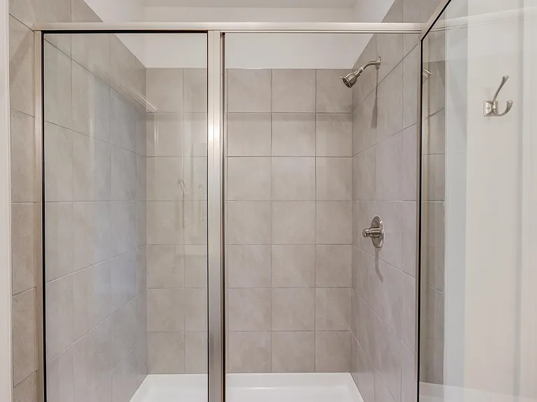 1290 Ainsworth Aly #1 — Photo 47