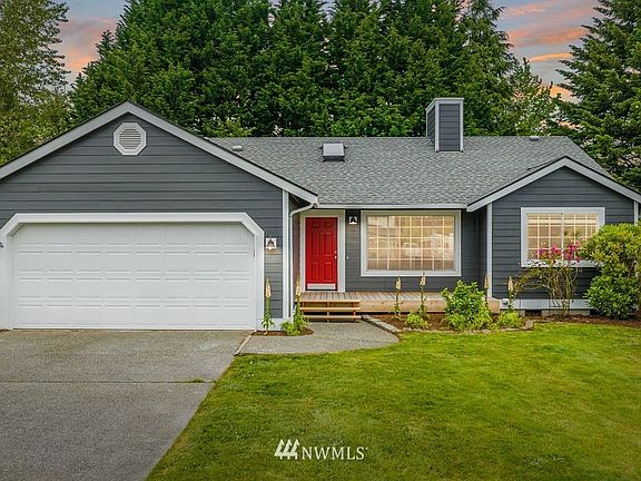 2nd image of 5125 108th Pl NE