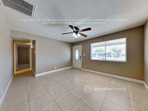 3rd image of 636 E Franklin Ave