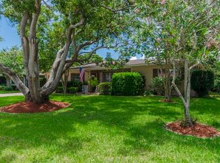 3893 Benson Ave N, Saint Petersburg, FL 33713