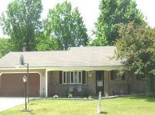 26293 Kingswood Dr, Olmsted Township, OH