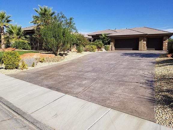 3rd image of 1520 N Fairway Dr