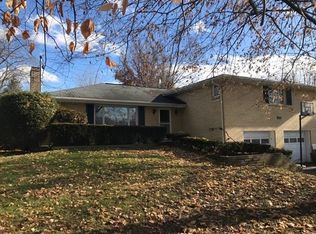 955 McKnight Rd, Indiana, PA 15701