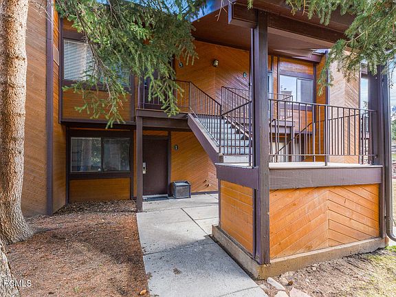 4th image of 2025 Canyons Resort Dr APT H1