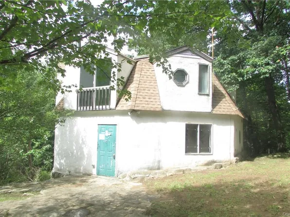 456 Oscawana Lake Rd, Putnam Valley, NY 10579