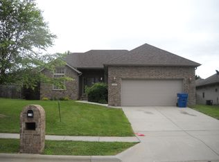 638 N Althea Ave, Nixa, MO 65714