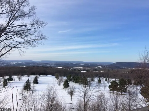 648 Brass Castle Rd, Belvidere, NJ 07823