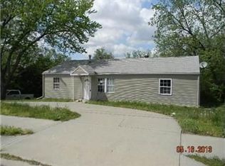 4452 Gibbs Rd, Kansas City, KS 66106