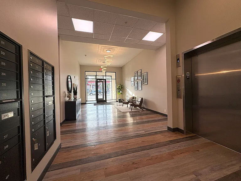 The Pearl Apartments — Photo 6