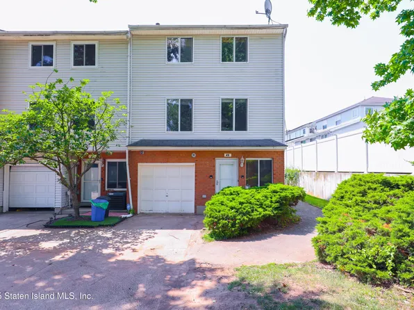 45 Ilyssa Way, Staten Island, NY 10312