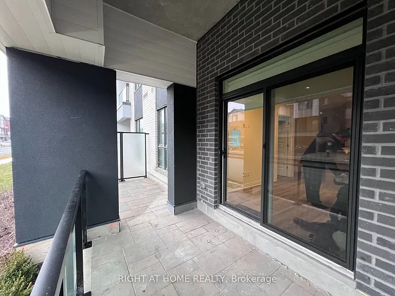470 Gordon Krantz Ave #118 — Photo 4