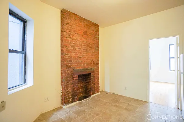Rented by City Connections Realty | media 26