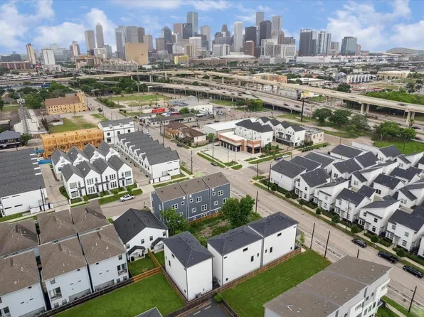 2508 Gray St, Houston, TX 77003
