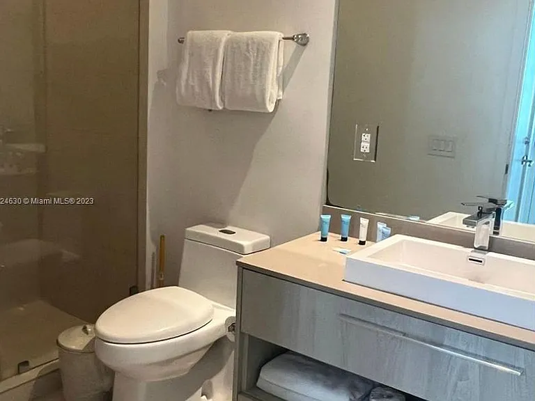 4111 S Ocean Dr #405 — Photo 10