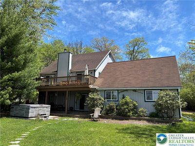 297 Bear Creek Lake Dr, Jim Thorpe, PA, 18229
