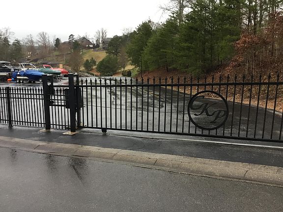 5th image of 470 Conkinnon Dr Lot 110