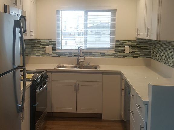 3rd image of 4561 Hawley Blvd APT 9