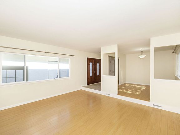 4th image of 152-154 S Bernardo Ave