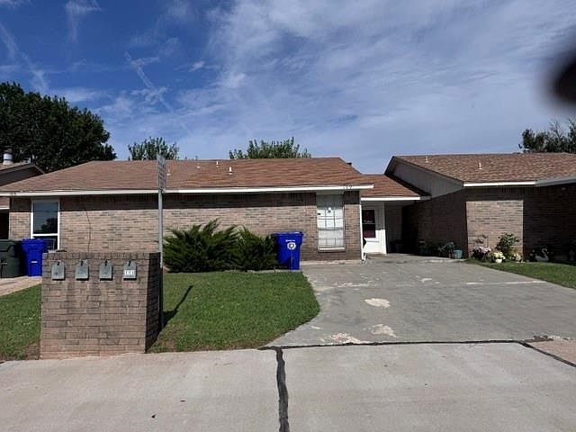 1st image of 109 Kendra Dr