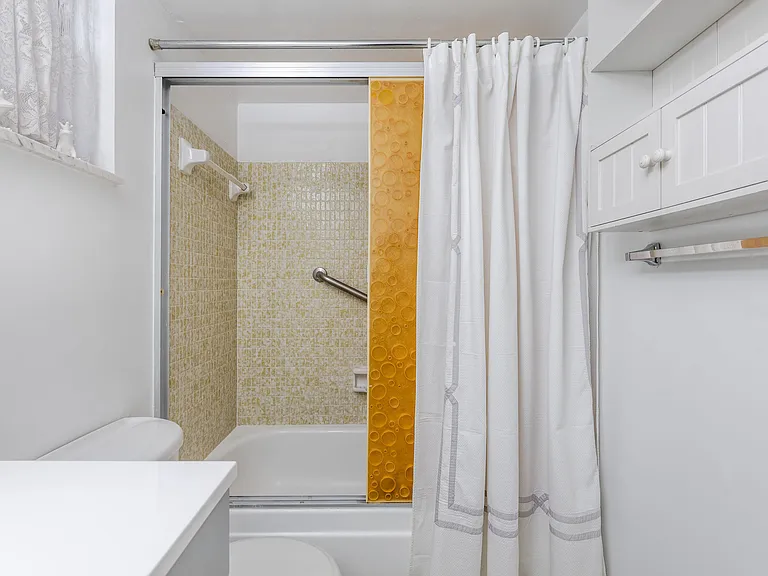 2615 Garden Dr N #307 — Photo 13