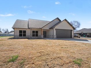 1013 SW Front, New Boston, TX 75570