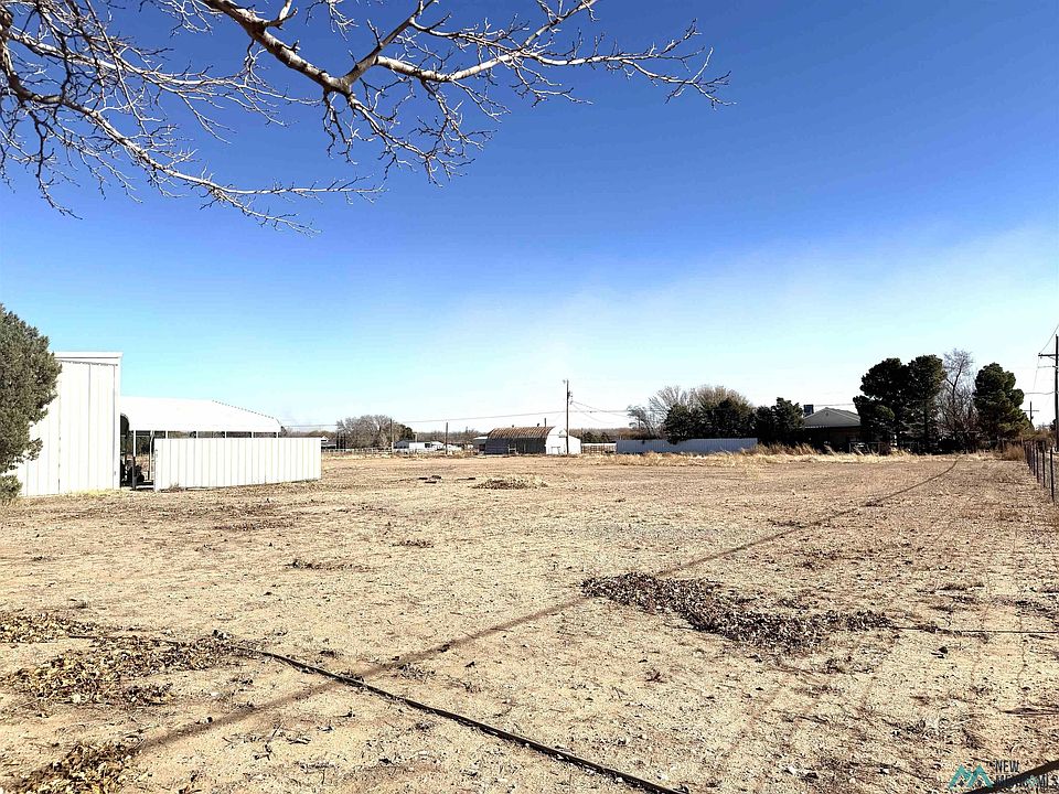 1st image of 1002 W Castleberry Rd
