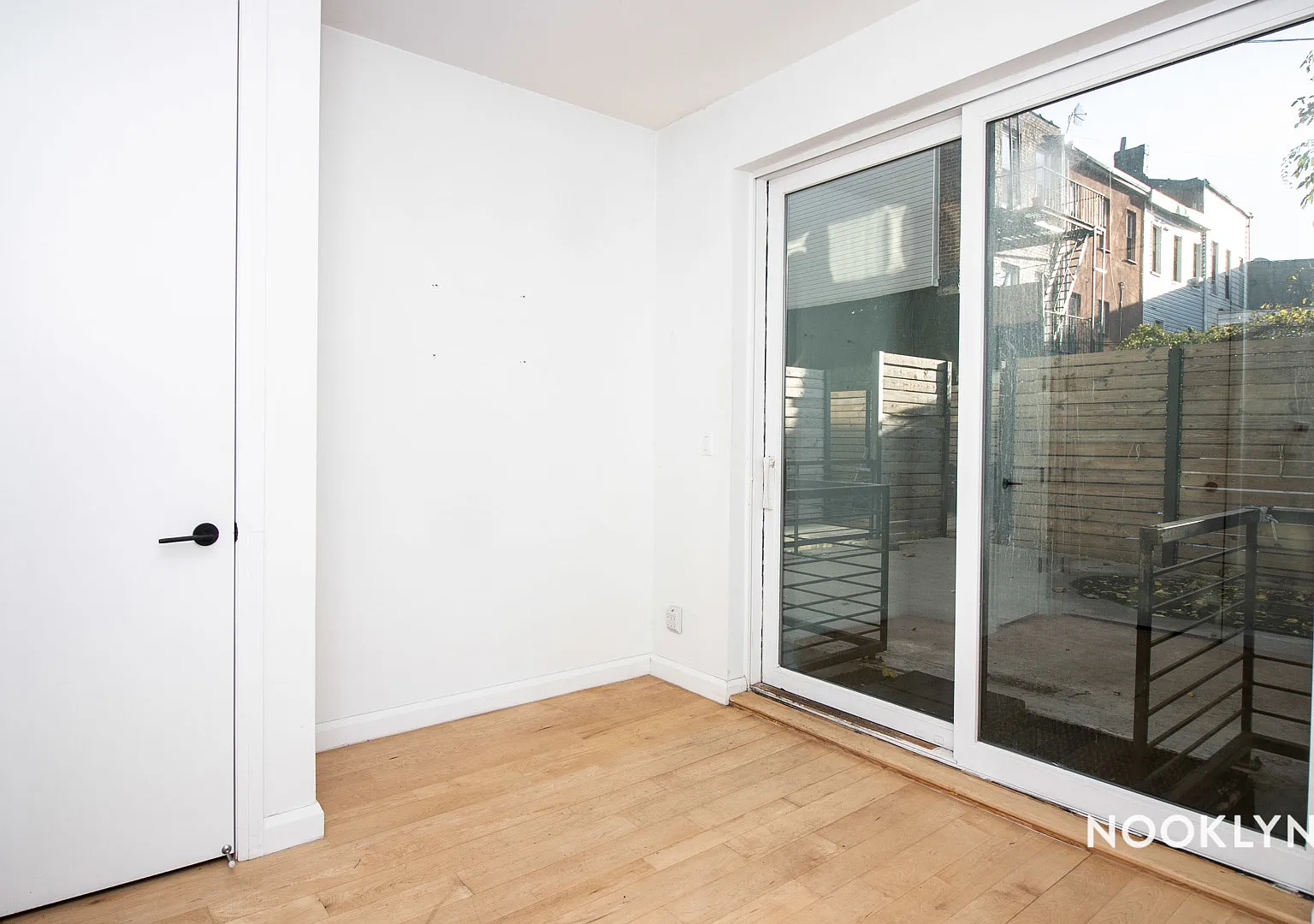 316 Evergreen Avenue — Photo 4