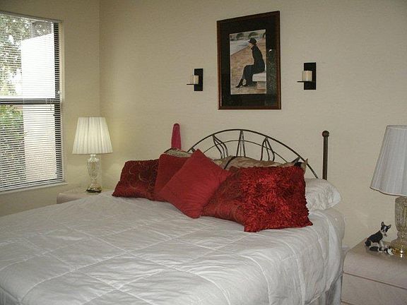 3rd image of 1554 Maseno Dr