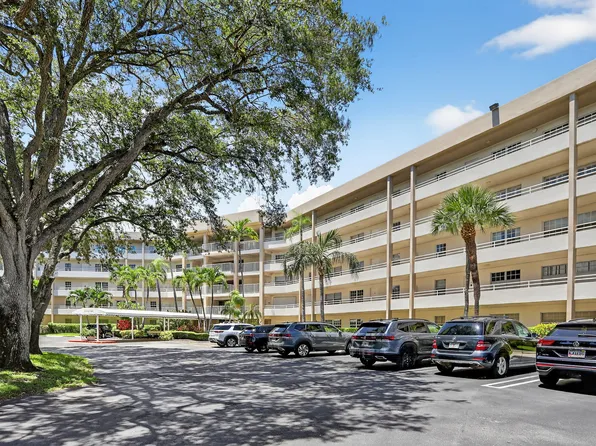3960 Oaks Clubhouse Drive #504, Pompano Beach, FL 33069