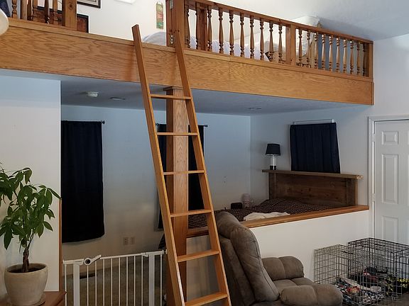5th image of 11144 Cass St