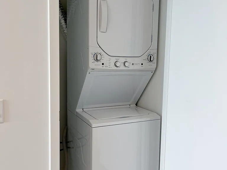 20 Deans Dr #412 — Photo 8