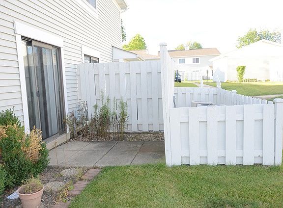 2nd image of 1543 Cornell Pl #1543