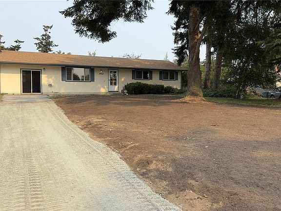 2nd image of 1094 Greenwood