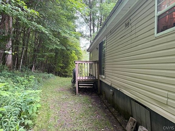 5th image of 9200 Howd Rd
