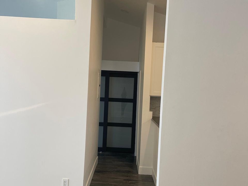 1st image of 1221 Horn Ave APT 8