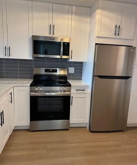 215 SE 3rd Ave #307B — Photo 24