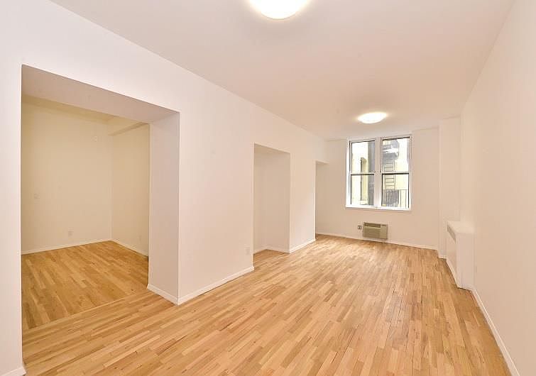 1st image of 160 W 16th St APT 2A