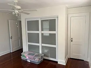 702 E Henry St #B — Photo 11